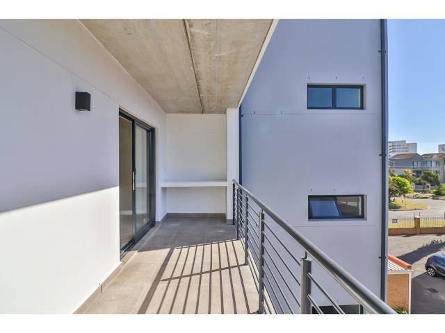 2 Bedroom Property for Sale in Waves Edge Western Cape